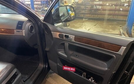 Volkswagen Touareg III, 2009 год, 1 300 000 рублей, 19 фотография