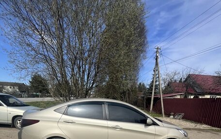 Hyundai Solaris II рестайлинг, 2011 год, 530 000 рублей, 4 фотография