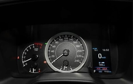 Toyota Corolla, 2022 год, 1 370 000 рублей, 10 фотография