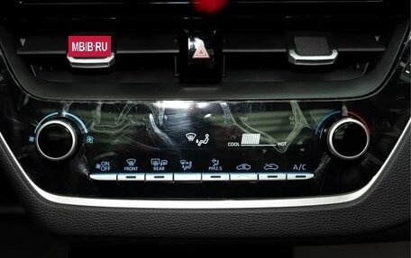 Toyota Corolla, 2022 год, 1 370 000 рублей, 12 фотография