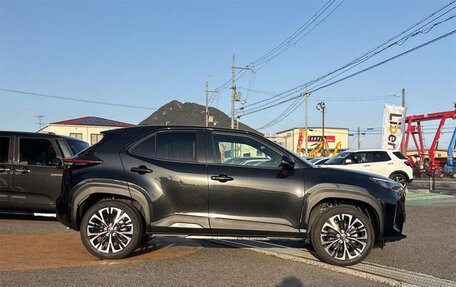 Toyota Yaris Cross, 2024 год, 2 030 000 рублей, 6 фотография