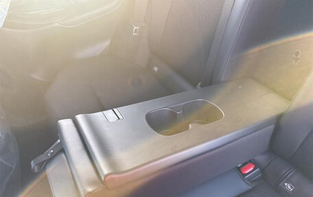 Toyota Yaris Cross, 2024 год, 2 030 000 рублей, 31 фотография