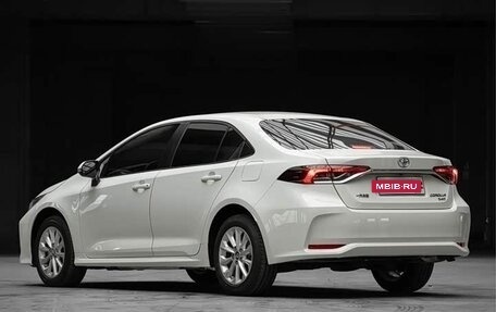 Toyota Corolla, 2022 год, 1 400 000 рублей, 4 фотография