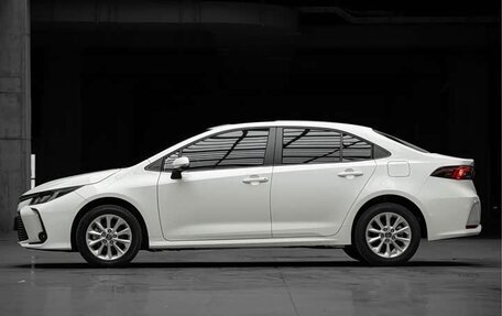 Toyota Corolla, 2022 год, 1 400 000 рублей, 8 фотография