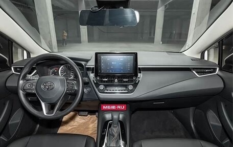 Toyota Corolla, 2022 год, 1 400 000 рублей, 10 фотография