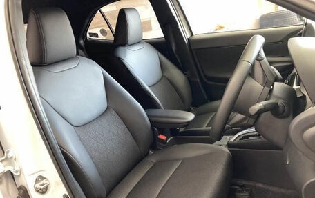 Toyota Yaris Cross, 2025 год, 1 900 000 рублей, 9 фотография