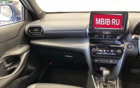 Toyota Yaris Cross, 2025 год, 1 900 000 рублей, 11 фотография