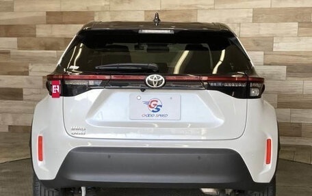 Toyota Yaris Cross, 2025 год, 1 900 000 рублей, 2 фотография