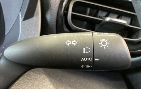 Toyota Yaris Cross, 2025 год, 1 900 000 рублей, 23 фотография