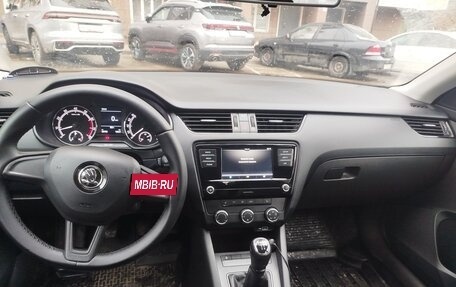 Skoda Octavia, 2020 год, 1 900 000 рублей, 2 фотография