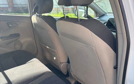 Honda Insight II рестайлинг, 2009 год, 730 000 рублей, 10 фотография