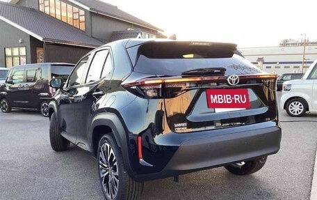 Toyota Yaris Cross, 2024 год, 2 100 000 рублей, 6 фотография
