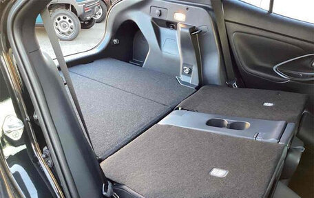 Toyota Yaris Cross, 2024 год, 2 100 000 рублей, 19 фотография