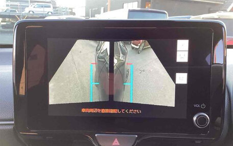 Toyota Yaris Cross, 2024 год, 2 100 000 рублей, 39 фотография