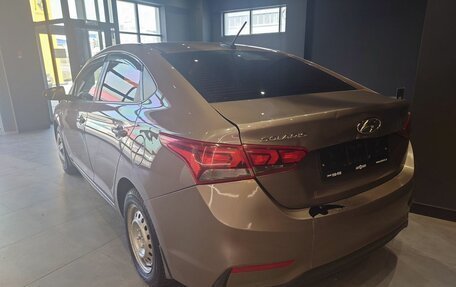 Hyundai Solaris II рестайлинг, 2018 год, 980 000 рублей, 5 фотография