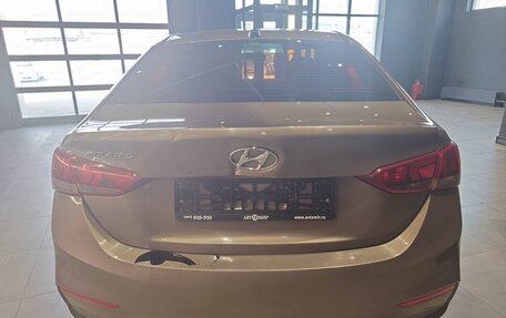 Hyundai Solaris II рестайлинг, 2018 год, 980 000 рублей, 6 фотография