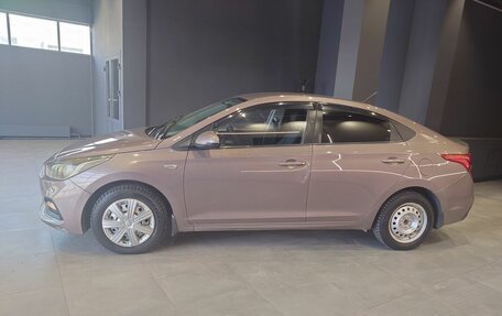 Hyundai Solaris II рестайлинг, 2018 год, 980 000 рублей, 2 фотография