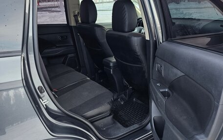 Mitsubishi Outlander III рестайлинг 3, 2018 год, 1 800 000 рублей, 26 фотография