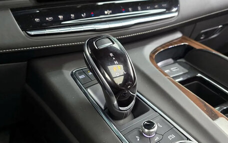 Cadillac Escalade V, 2022 год, 12 500 006 рублей, 4 фотография