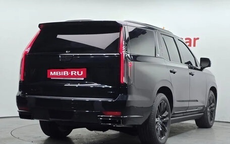 Cadillac Escalade V, 2022 год, 12 500 006 рублей, 2 фотография