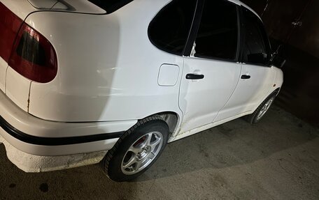 Volkswagen Polo III рестайлинг, 1996 год, 116 000 рублей, 3 фотография