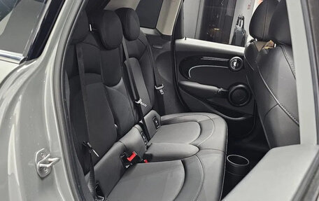 MINI Hatch, 2022 год, 2 300 006 рублей, 8 фотография