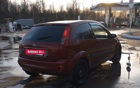 Ford Fiesta, 2006 год, 285 000 рублей, 4 фотография