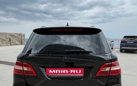 Mercedes-Benz M-Класс, 2012 год, 2 300 000 рублей, 4 фотография