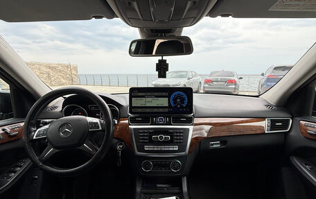 Mercedes-Benz M-Класс, 2012 год, 2 300 000 рублей, 21 фотография