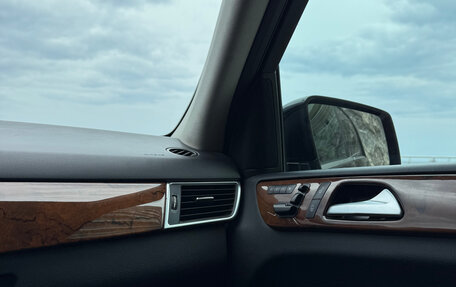 Mercedes-Benz M-Класс, 2012 год, 2 300 000 рублей, 22 фотография