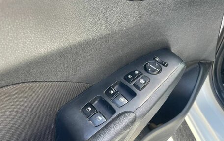 Hyundai Solaris II рестайлинг, 2017 год, 679 000 рублей, 11 фотография