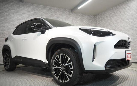 Toyota Yaris Cross, 2026 год, 2 050 000 рублей, 3 фотография