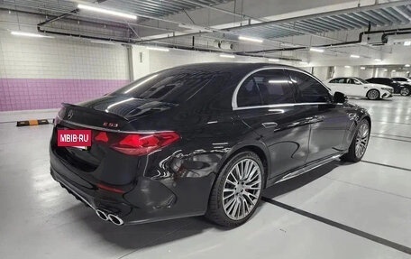 Mercedes-Benz E-Класс, 2025 год, 6 990 000 рублей, 4 фотография