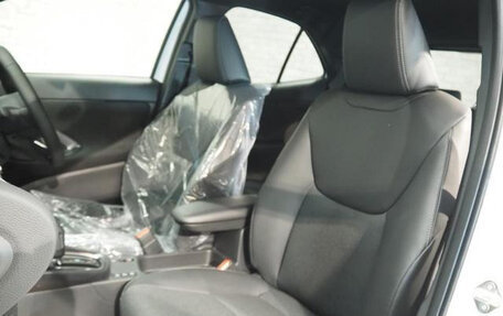 Toyota Yaris Cross, 2026 год, 2 050 000 рублей, 18 фотография