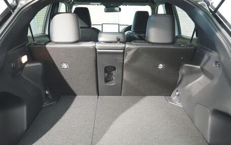 Toyota Yaris Cross, 2026 год, 2 050 000 рублей, 19 фотография