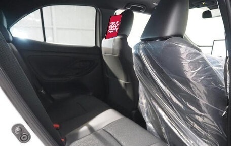 Toyota Yaris Cross, 2026 год, 2 050 000 рублей, 17 фотография