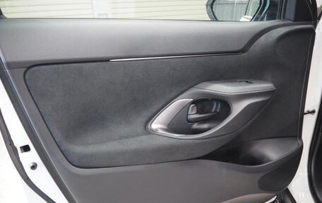 Toyota Yaris Cross, 2026 год, 2 050 000 рублей, 22 фотография