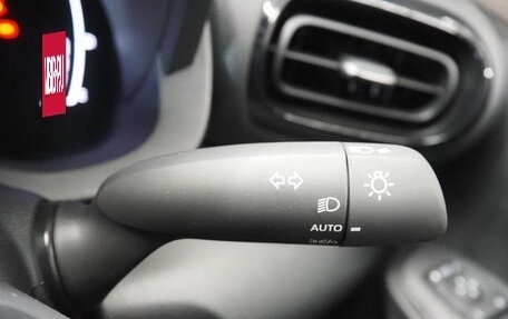 Toyota Yaris Cross, 2026 год, 2 050 000 рублей, 34 фотография