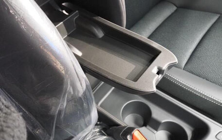 Toyota Yaris Cross, 2026 год, 2 050 000 рублей, 38 фотография