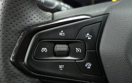 Chevrolet Trax, 2023 год, 1 340 000 рублей, 15 фотография