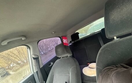 Ford Fiesta, 2005 год, 240 000 рублей, 1 фотография