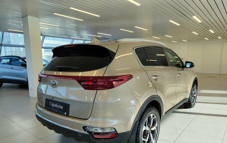 KIA Sportage IV рестайлинг, 2018 год, 2 170 000 рублей, 2 фотография