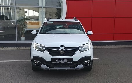 Renault Sandero II рестайлинг, 2019 год, 1 192 000 рублей, 2 фотография