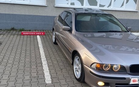 BMW 5 серия, 2000 год, 750 000 рублей, 3 фотография