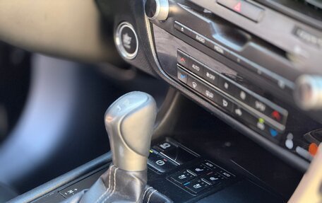 Lexus RX IV рестайлинг, 2016 год, 3 150 000 рублей, 21 фотография