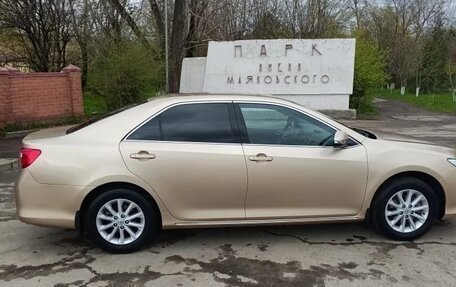 Toyota Camry, 2013 год, 1 580 000 рублей, 2 фотография