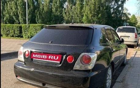 Toyota Altezza, 2005 год, 600 000 рублей, 3 фотография