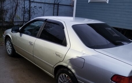 Toyota Camry, 2000 год, 560 000 рублей, 6 фотография