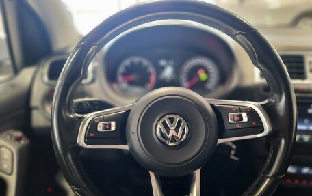 Volkswagen Polo VI (EU Market), 2019 год, 1 300 000 рублей, 11 фотография