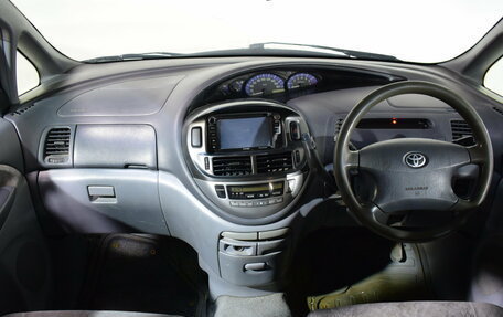 Toyota Estima III рестайлинг -2, 2000 год, 697 000 рублей, 15 фотография